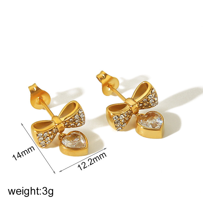 Lovelle Studs