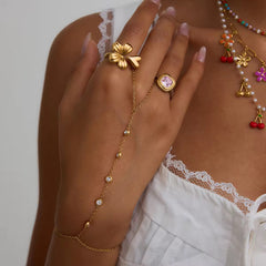 Noor Handchain Bracelet