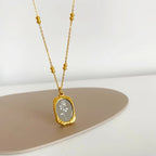 Rosette Necklace