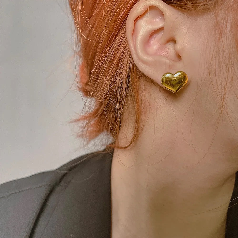 Love Studs