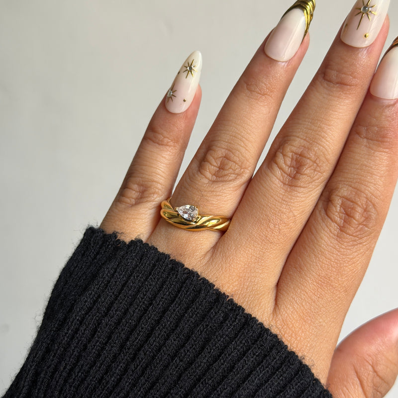 Delia Ring