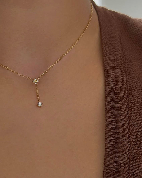 Agatha Necklace