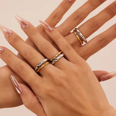Ribbed Mix Ring