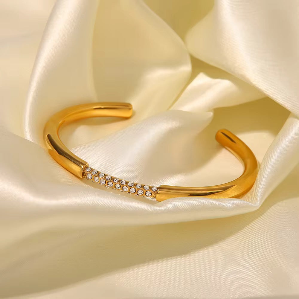 Orna Luxe Cuff