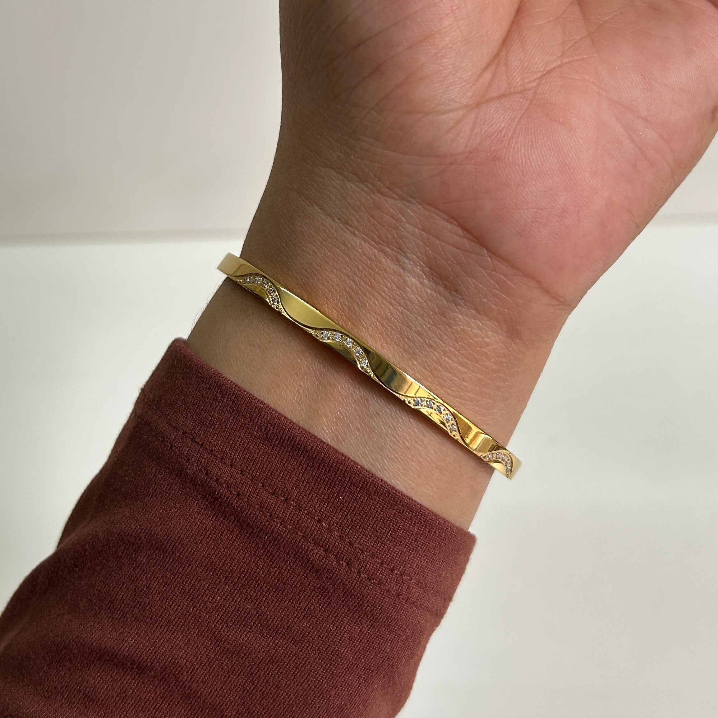 Star Wave Band
