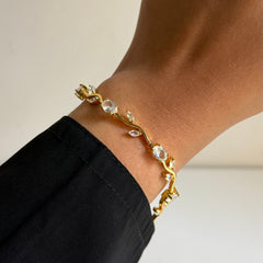 Tulip Bracelet