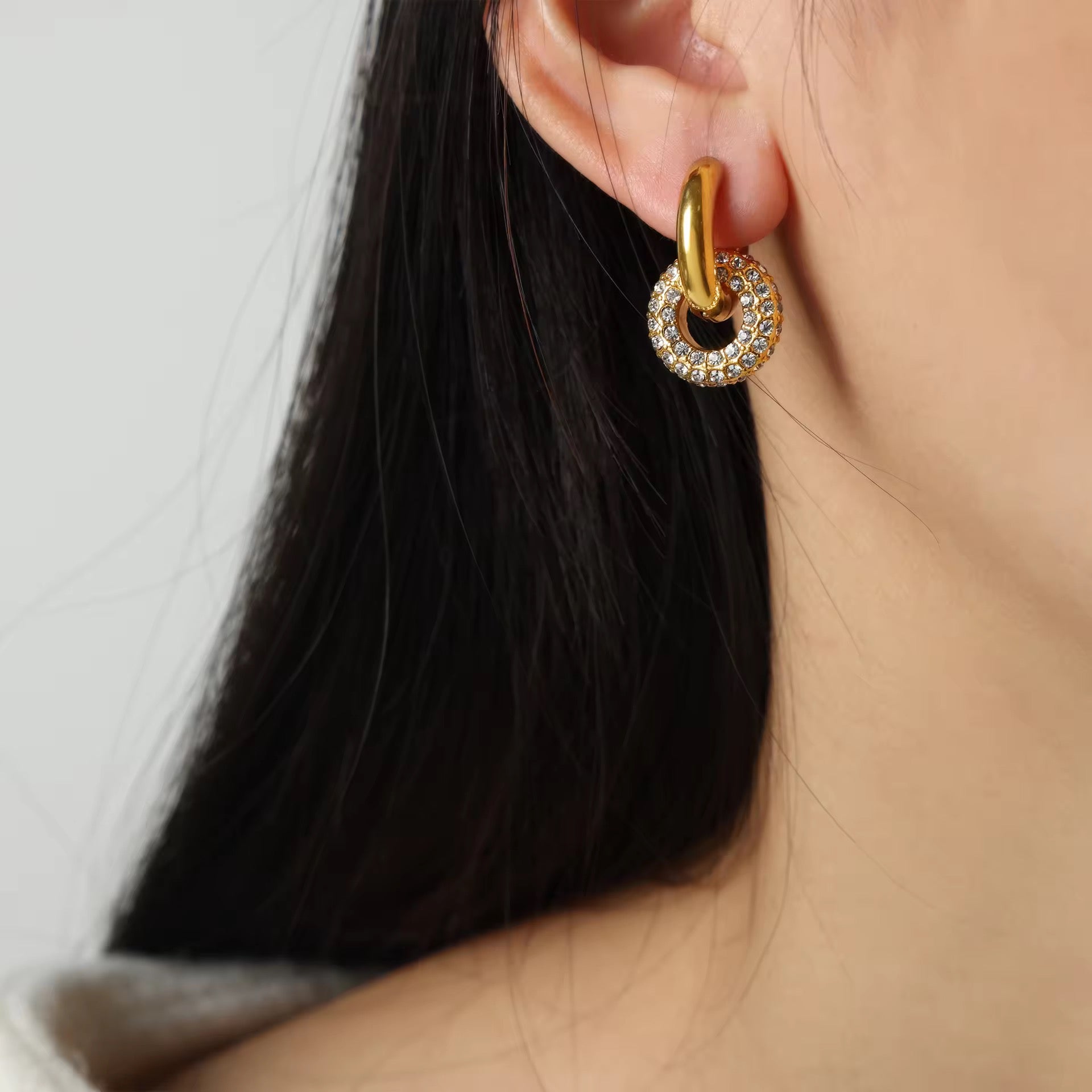 Dual Gleam Hoops