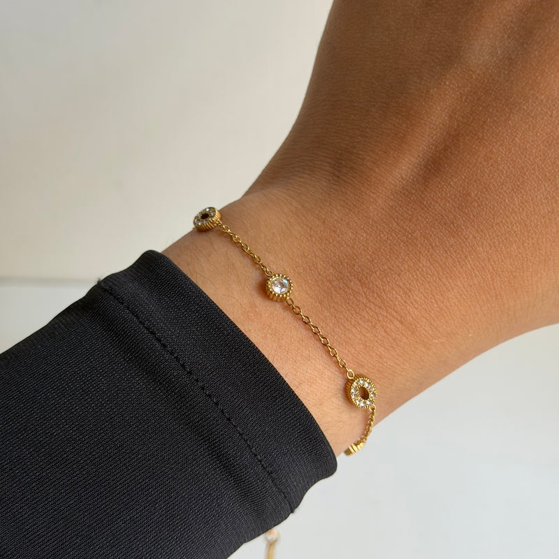 Elysia Dainty Bracelet