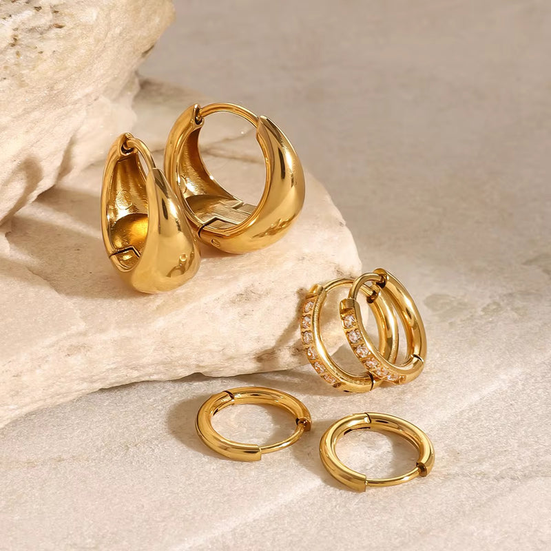 Everyday Hoops Stack Earrings(SET OF 3)