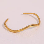 Wavy Cuff