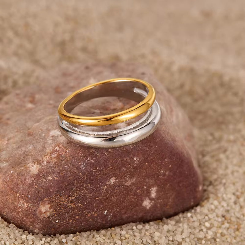 Ribbed Mix Ring