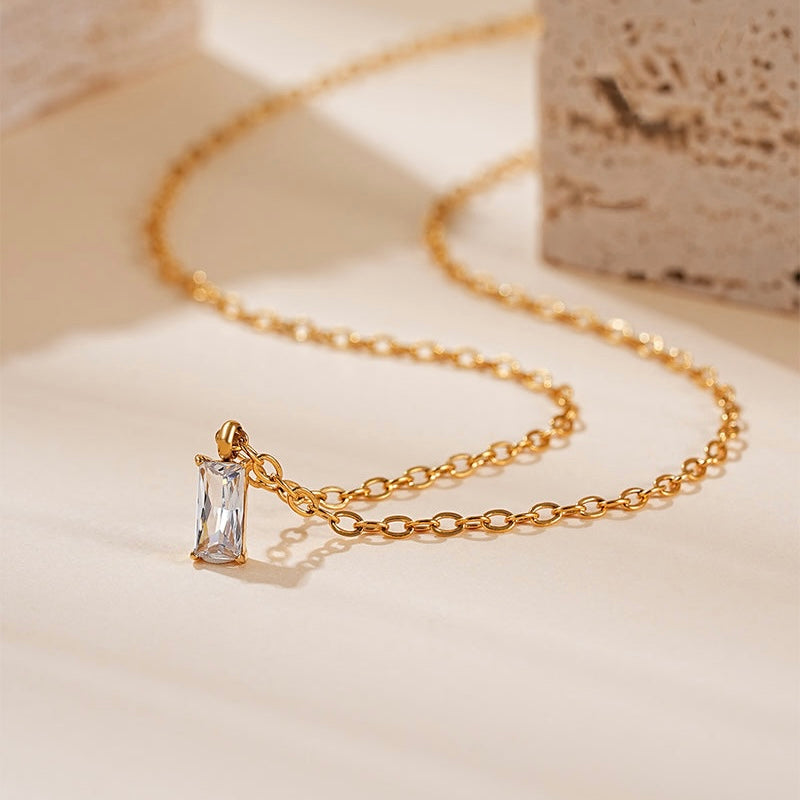Ray Solitaire Necklace